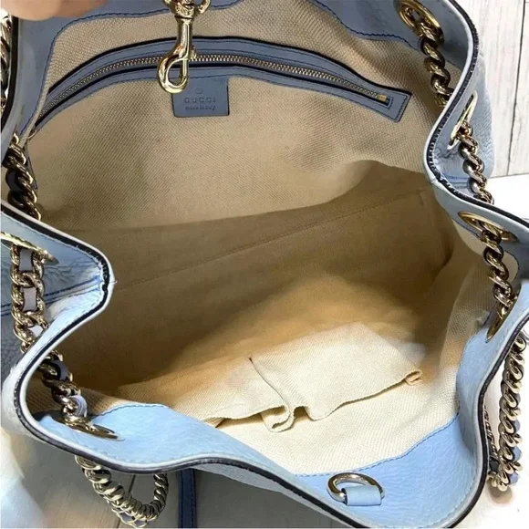 Gucci Sky Blue Leather Shoulder Bag with Gold Chain - Picture 8 of 14